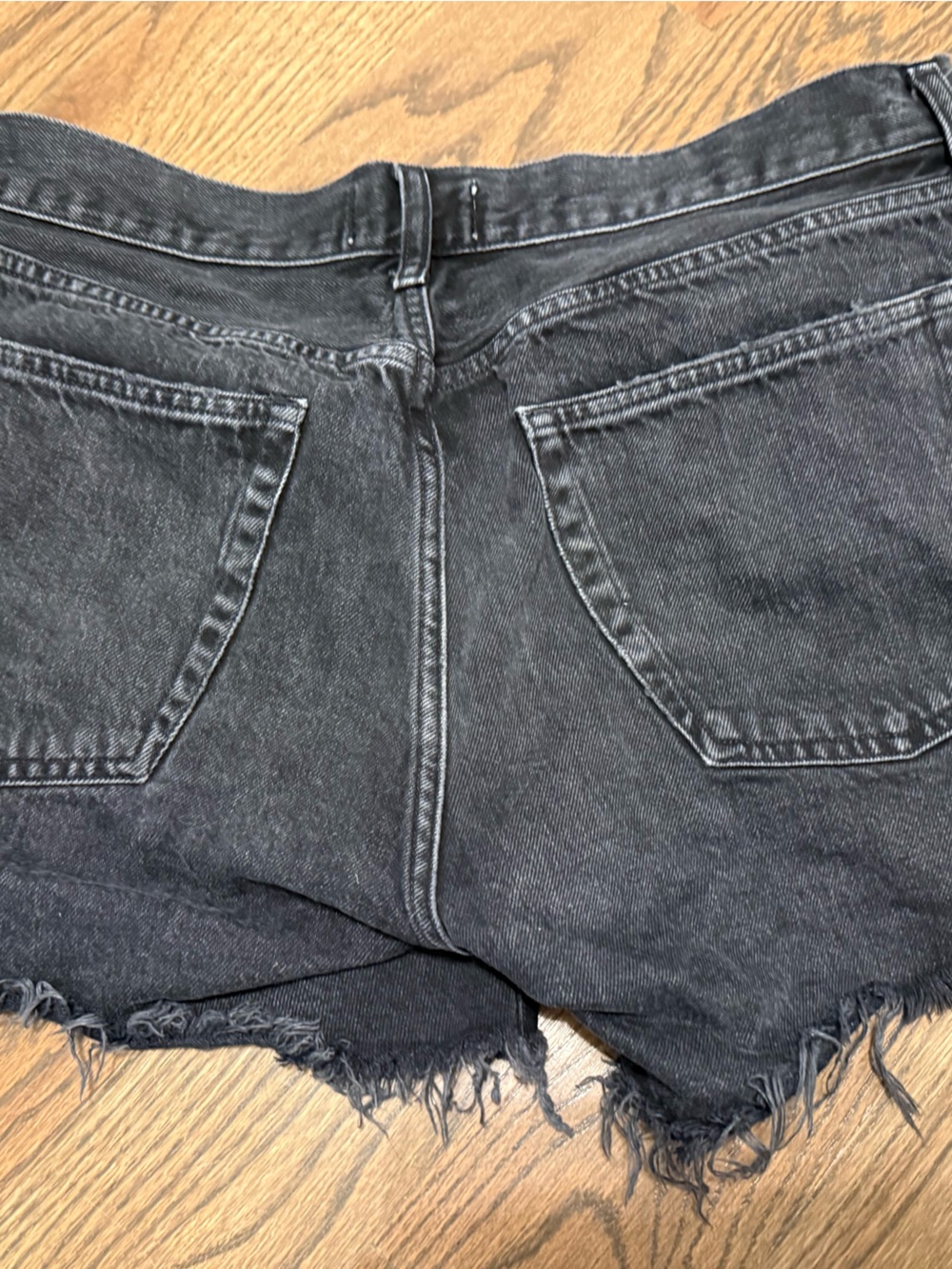 Agolde Parker Vintage cut off shorts— Light Blue & Black - Picture 7 of 9